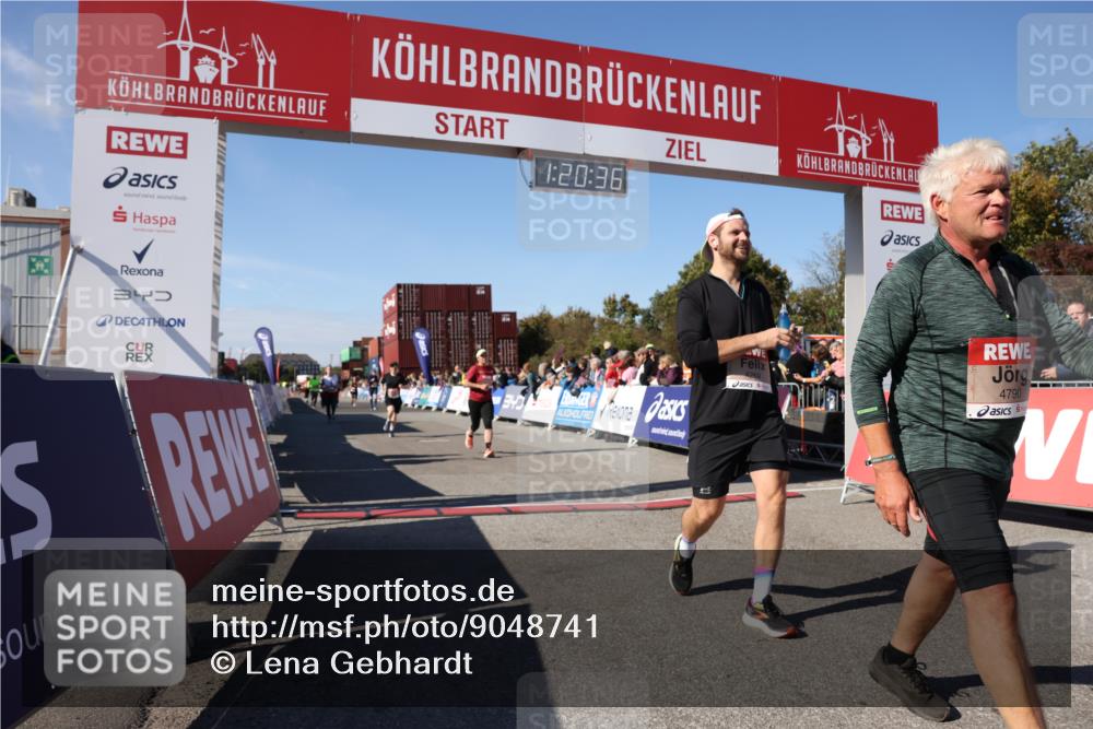 03.10.2025 - Köhlbrandbrückenlauf Lena Gebhardt http://msf.ph/oto/9048741 03.10.2025 13:20:37 Ziel 4269, 4385, 4476, 4570, 4591, 4672, 4739, 4790, 4859, 5082, 5543, 5631, 5918, 6777, 6807 meine-sportfotos.de