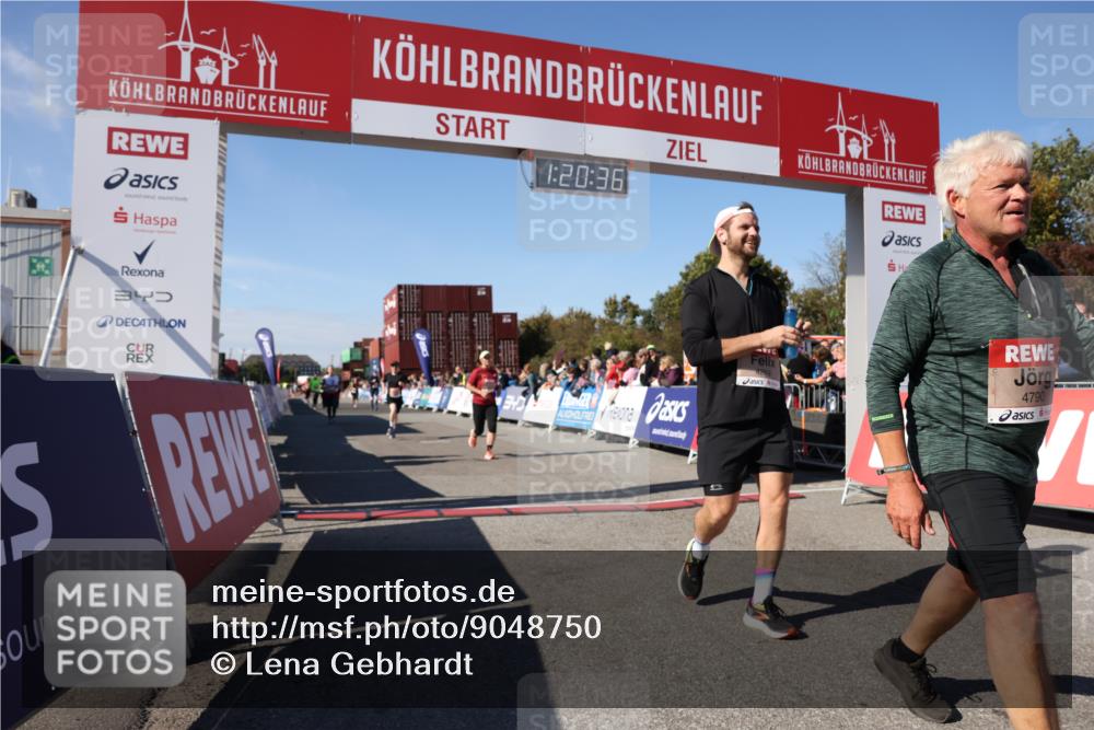 03.10.2025 - Köhlbrandbrückenlauf Lena Gebhardt http://msf.ph/oto/9048750 03.10.2025 13:20:37 Ziel 4269, 4385, 4476, 4570, 4591, 4672, 4739, 4790, 4859, 5082, 5543, 5631, 5918, 6777, 6807 meine-sportfotos.de