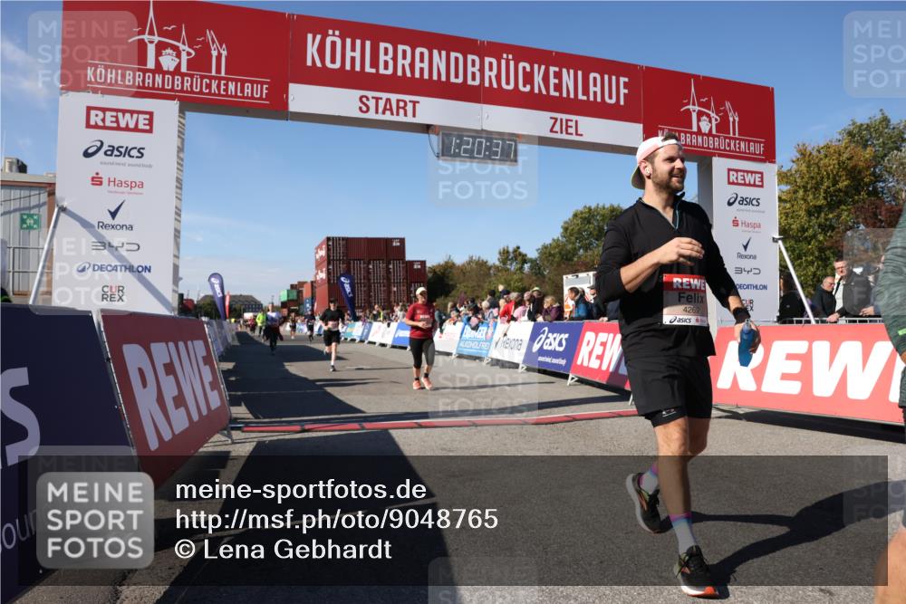 03.10.2025 - Köhlbrandbrückenlauf Lena Gebhardt http://msf.ph/oto/9048765 03.10.2025 13:20:37 Ziel 4269, 4385, 4476, 4570, 4591, 4672, 4739, 4790, 4859, 5082, 5543, 5631, 5918, 6777, 6807 meine-sportfotos.de