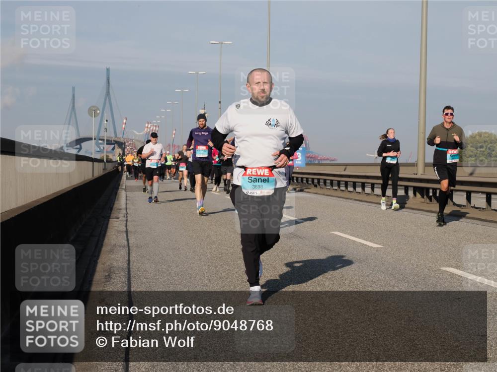 03.10.2025 - Köhlbrandbrückenlauf Fabian Wolf http://msf.ph/oto/9048768 03.10.2025 10:00:41 Position 3 3698 meine-sportfotos.de