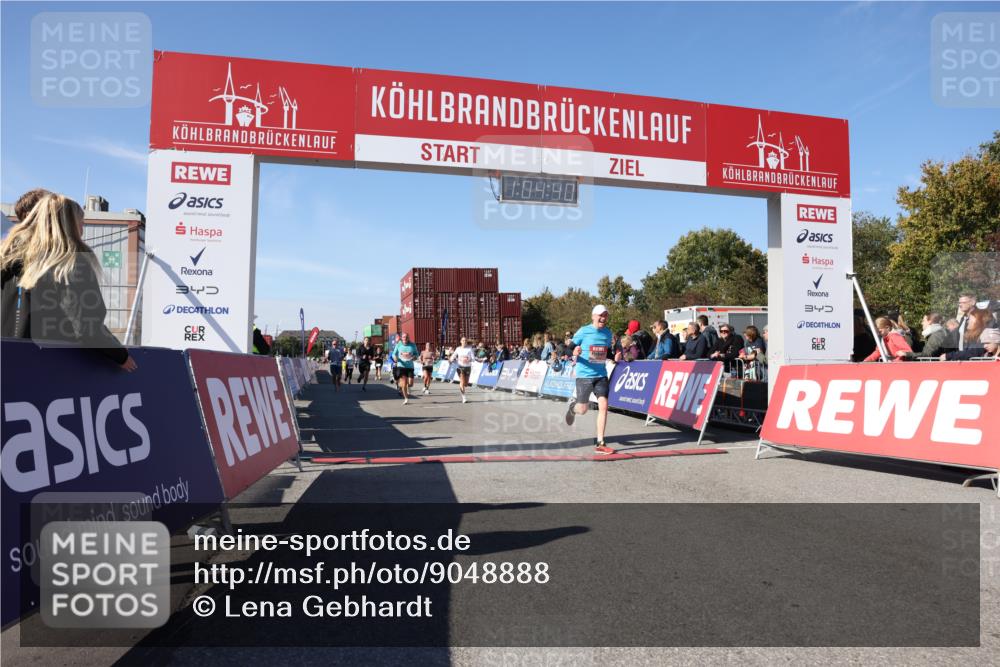03.10.2025 - Köhlbrandbrückenlauf Lena Gebhardt http://msf.ph/oto/9048888 03.10.2025 13:04:41 Ziel 4022, 4055, 4236, 4246, 4247, 4303, 4713, 4724, 4831, 5948, 5968, 6018, 6092, 6470 meine-sportfotos.de