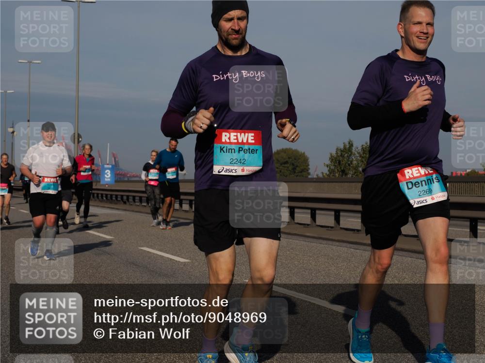 03.10.2025 - Köhlbrandbrückenlauf Fabian Wolf http://msf.ph/oto/9048969 03.10.2025 10:00:47 Position 3 3, 2242, 2269 meine-sportfotos.de