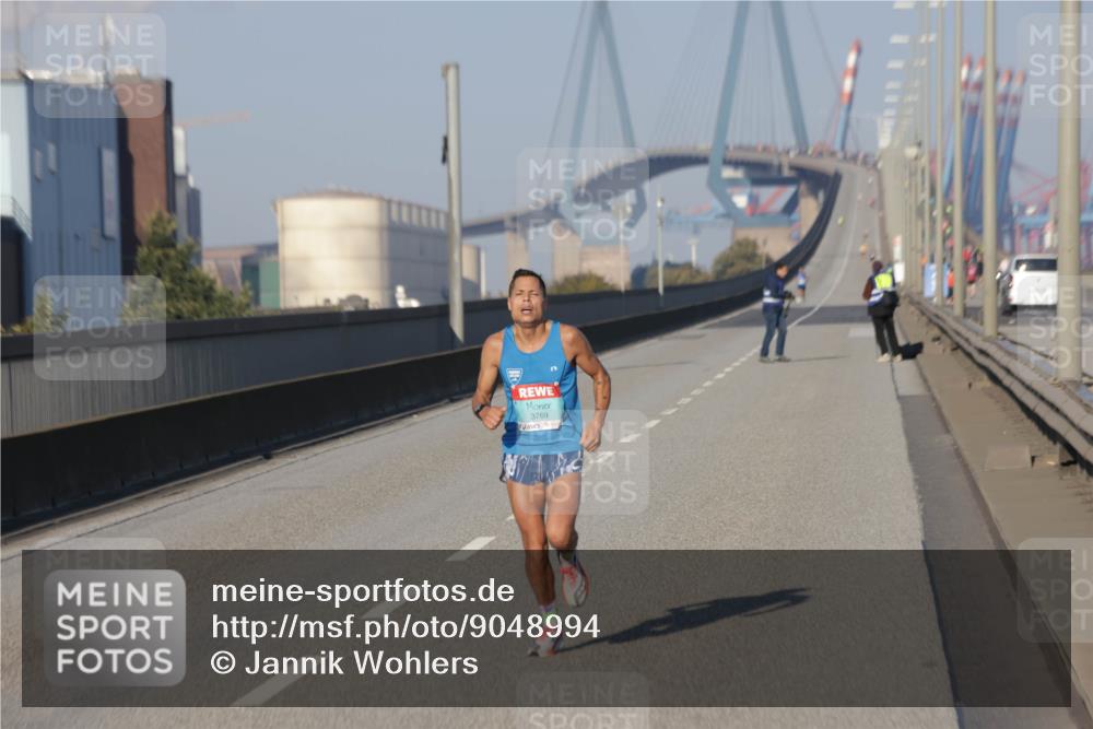 03.10.2025 - Köhlbrandbrückenlauf Jannik Wohlers http://msf.ph/oto/9048994 03.10.2025 09:32:51 Position 3 3769 meine-sportfotos.de