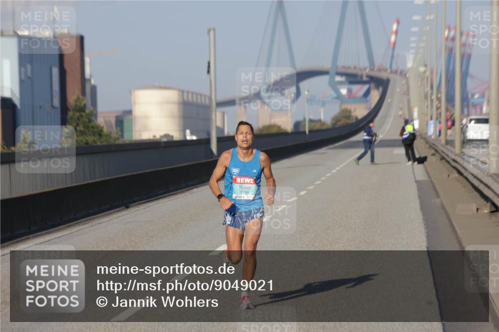 03.10.2025 - Köhlbrandbrückenlauf Jannik Wohlers http://msf.ph/oto/9049021 03.10.2025 09:32:51 Position 3 3769 meine-sportfotos.de