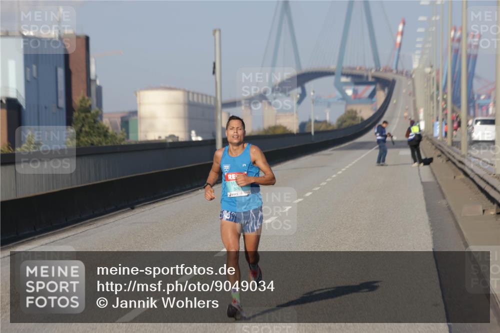 03.10.2025 - Köhlbrandbrückenlauf Jannik Wohlers http://msf.ph/oto/9049034 03.10.2025 09:32:51 Position 3 3769 meine-sportfotos.de