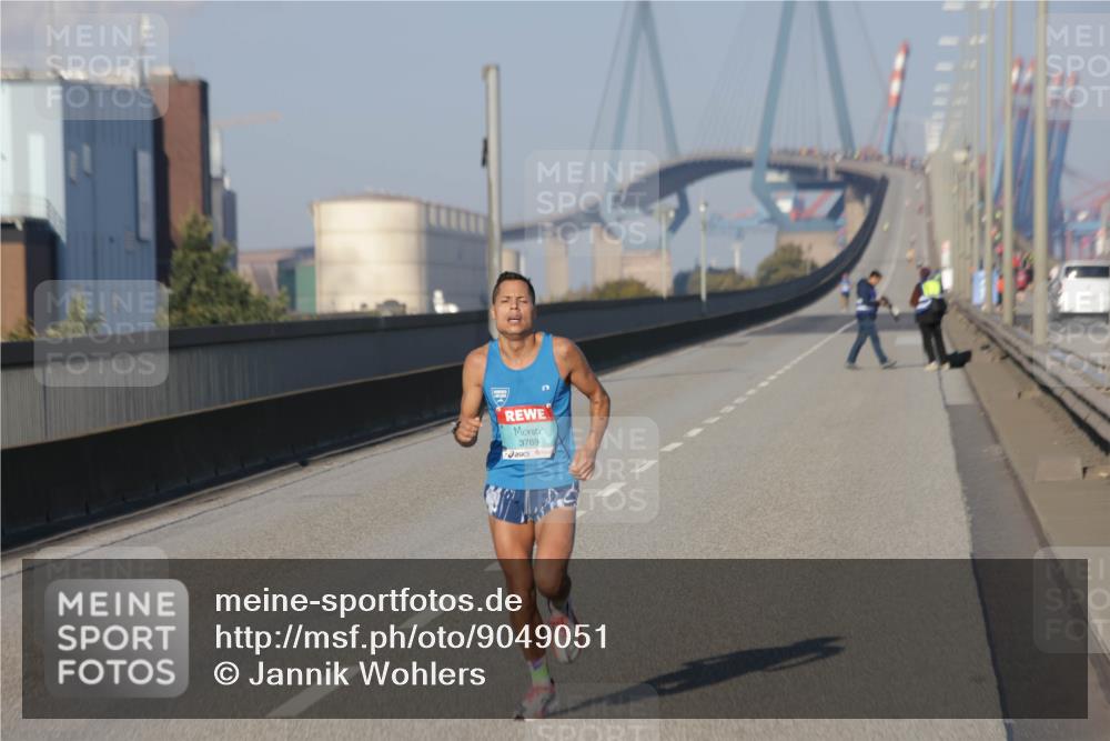 03.10.2025 - Köhlbrandbrückenlauf Jannik Wohlers http://msf.ph/oto/9049051 03.10.2025 09:32:52 Position 3 3769 meine-sportfotos.de