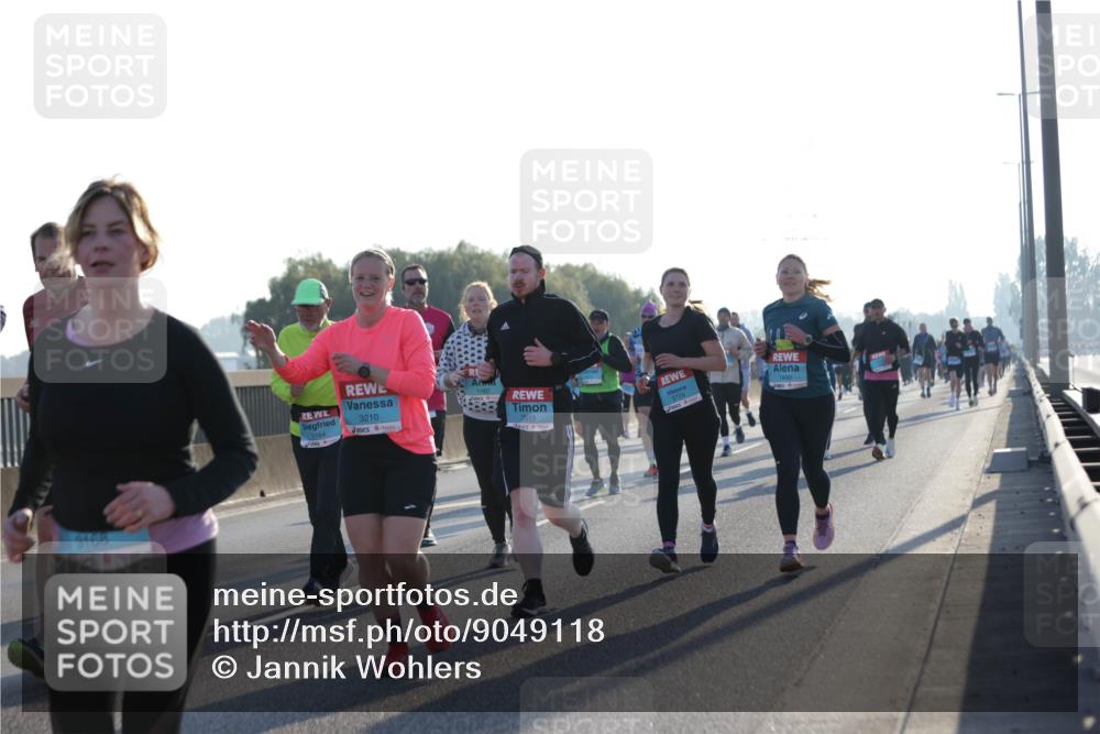 03.10.2025 - Köhlbrandbrückenlauf Jannik Wohlers http://msf.ph/oto/9049118 03.10.2025 09:18:18 Position 3 3168, 3210, 1164, 1162, 3515, 3724, 1460 meine-sportfotos.de