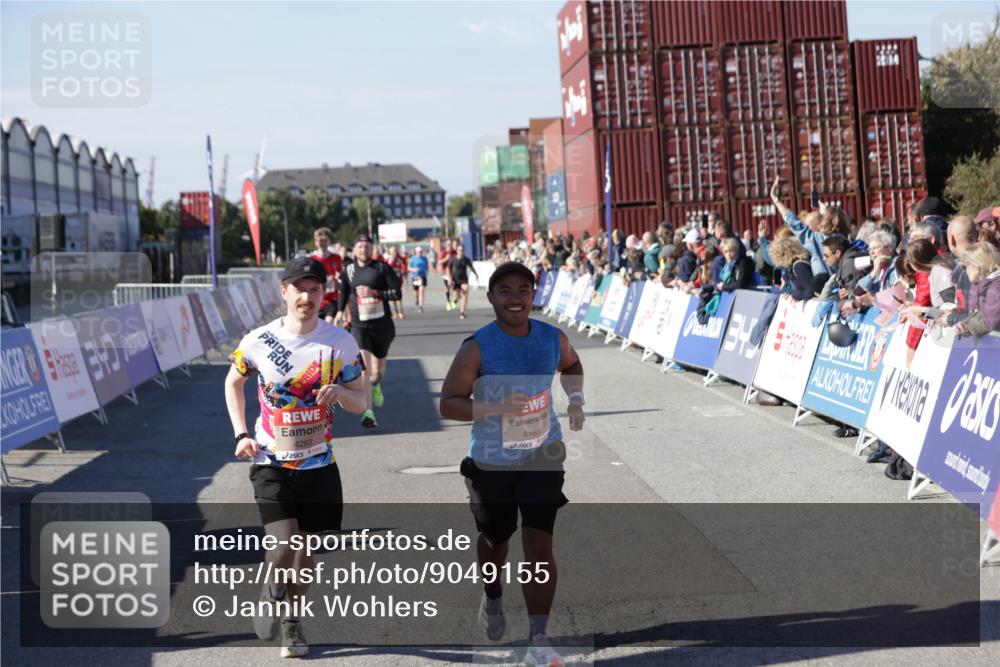 03.10.2025 - Köhlbrandbrückenlauf Jannik Wohlers http://msf.ph/oto/9049155 03.10.2025 13:07:38 Ziel 4113, 4165, 4254, 4263, 4375, 4636, 6744, 6800 meine-sportfotos.de