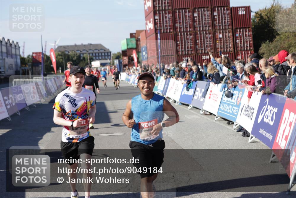 03.10.2025 - Köhlbrandbrückenlauf Jannik Wohlers http://msf.ph/oto/9049184 03.10.2025 13:07:39 Ziel 4113, 4165, 4254, 4263, 4375, 4636, 6744, 6800 meine-sportfotos.de