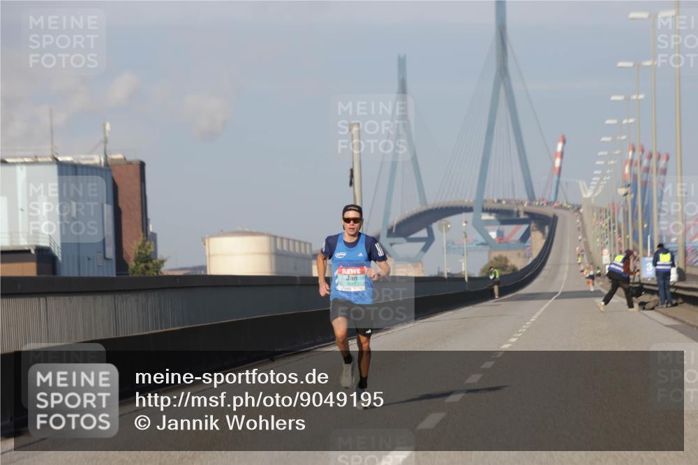 03.10.2025 - Köhlbrandbrückenlauf Jannik Wohlers http://msf.ph/oto/9049195 03.10.2025 09:33:40 Position 3 3247 meine-sportfotos.de