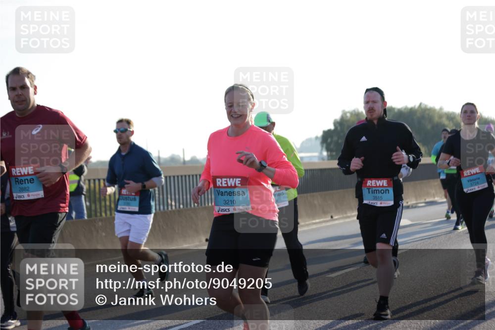 03.10.2025 - Köhlbrandbrückenlauf Jannik Wohlers http://msf.ph/oto/9049205 03.10.2025 09:18:19 Position 3 2882, 3210, 3515, 3724 meine-sportfotos.de