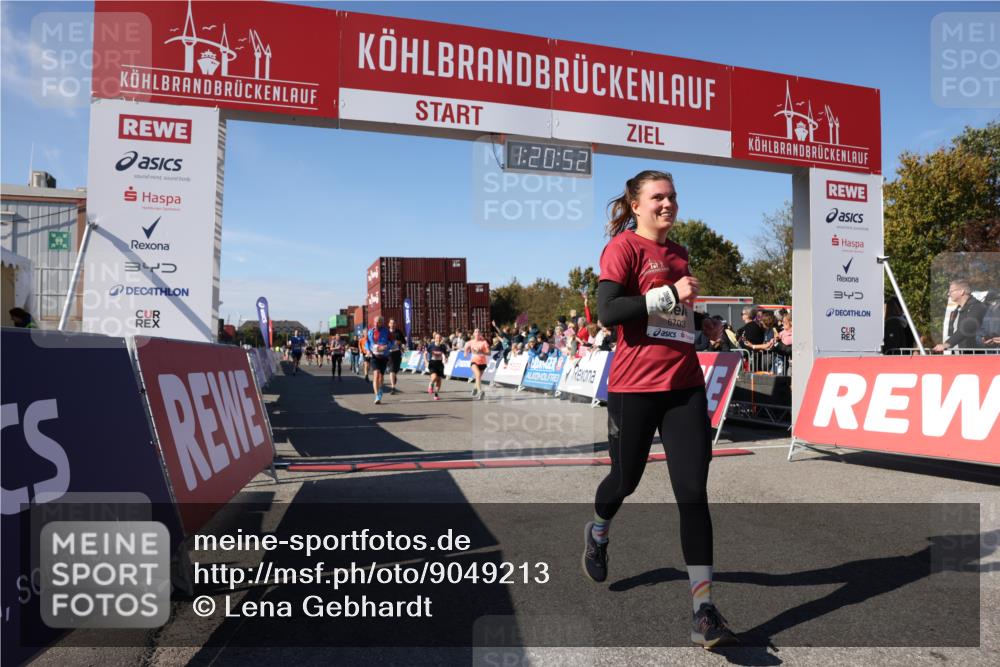 03.10.2025 - Köhlbrandbrückenlauf Lena Gebhardt http://msf.ph/oto/9049213 03.10.2025 13:20:52 Ziel 4646, 4709, 4915, 4916, 5006, 5084, 5130, 5156, 5169, 5377, 5480, 5488, 5501, 5774, 5918, 5920, 6703, 6780 meine-sportfotos.de