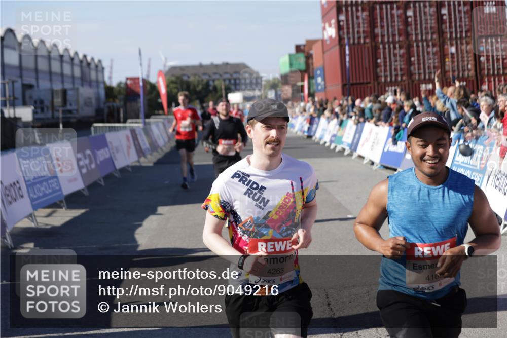 03.10.2025 - Köhlbrandbrückenlauf Jannik Wohlers http://msf.ph/oto/9049216 03.10.2025 13:07:39 Ziel 4113, 4165, 4254, 4263, 4375, 4636, 6744, 6800 meine-sportfotos.de
