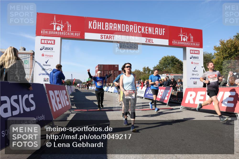 03.10.2025 - Köhlbrandbrückenlauf Lena Gebhardt http://msf.ph/oto/9049217 03.10.2025 13:04:49 Ziel 4022, 4061, 4236, 4240, 4246, 4247, 4303, 4449, 4724, 4831, 5849, 5948, 5968, 6268, 6470, 6716 meine-sportfotos.de