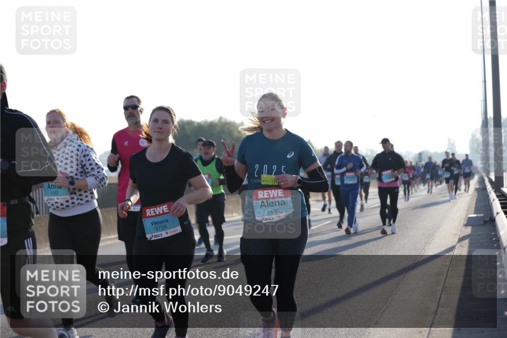 03.10.2025 - Köhlbrandbrückenlauf Jannik Wohlers http://msf.ph/oto/9049247 03.10.2025 09:18:20 Position 3 1162, 3724, 2025, 1460 meine-sportfotos.de