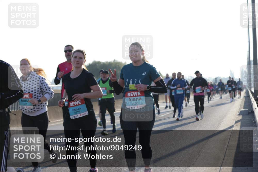 03.10.2025 - Köhlbrandbrückenlauf Jannik Wohlers http://msf.ph/oto/9049249 03.10.2025 09:18:20 Position 3 1162, 3724, 2025, 1460 meine-sportfotos.de