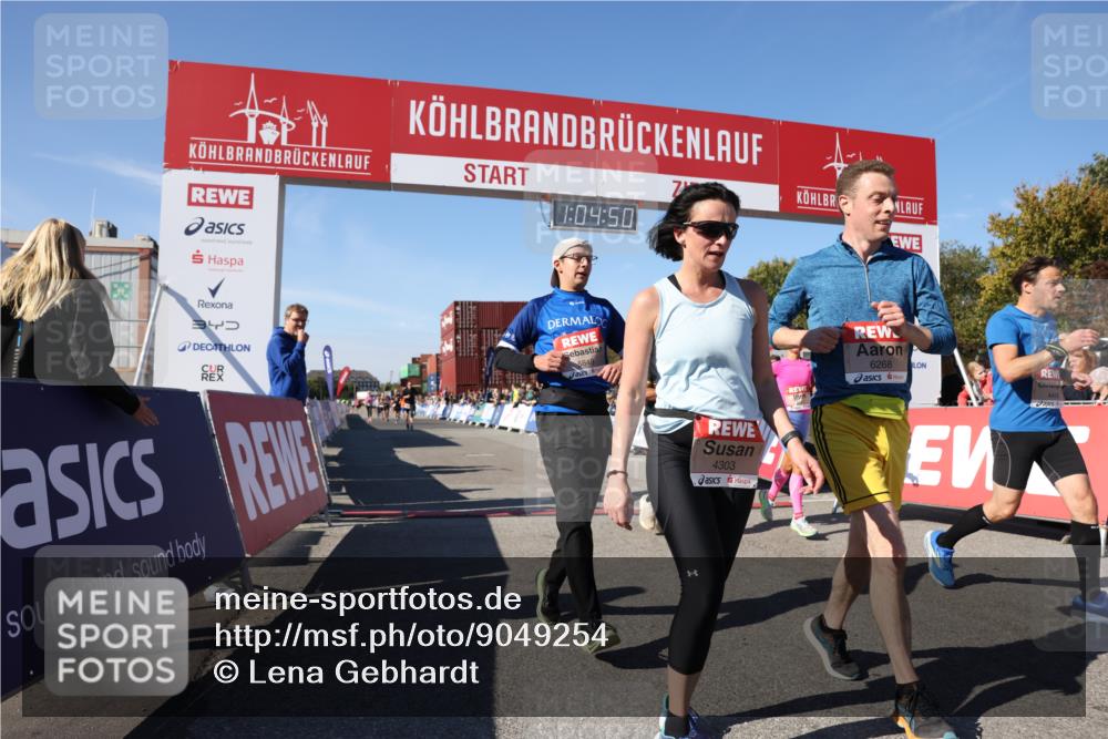 03.10.2025 - Köhlbrandbrückenlauf Lena Gebhardt http://msf.ph/oto/9049254 03.10.2025 13:04:50 Ziel 4022, 4061, 4236, 4240, 4246, 4247, 4303, 4449, 4724, 4831, 5849, 5948, 5968, 6268, 6470, 6716 meine-sportfotos.de