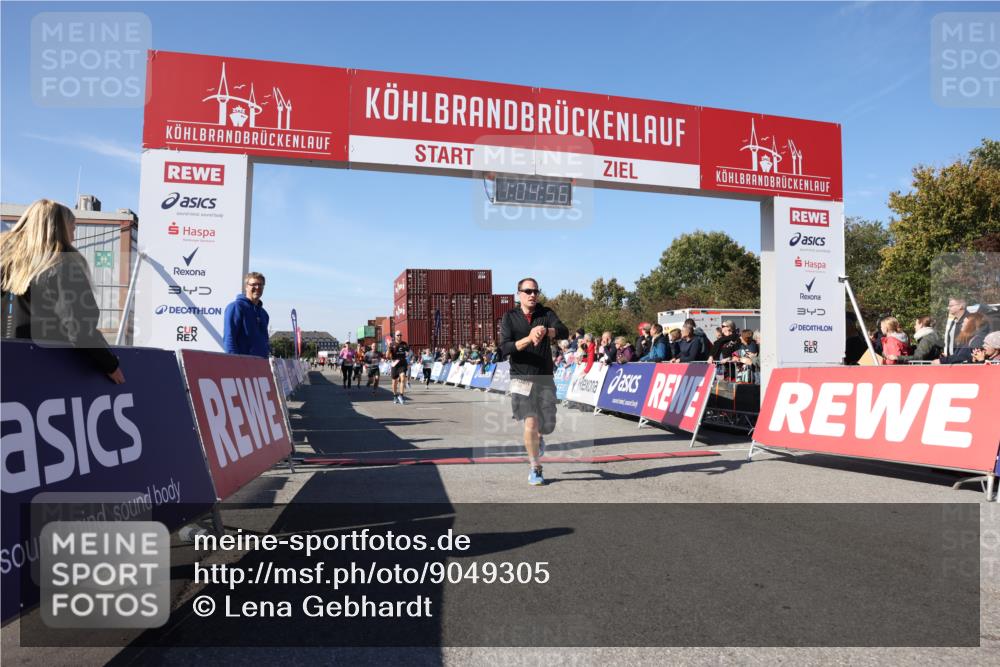 03.10.2025 - Köhlbrandbrückenlauf Lena Gebhardt http://msf.ph/oto/9049305 03.10.2025 13:04:57 Ziel 4061, 4175, 4217, 4240, 4303, 4449, 4751, 5670, 5785, 5849, 5951, 5952, 5968, 6268, 6561, 6716 meine-sportfotos.de