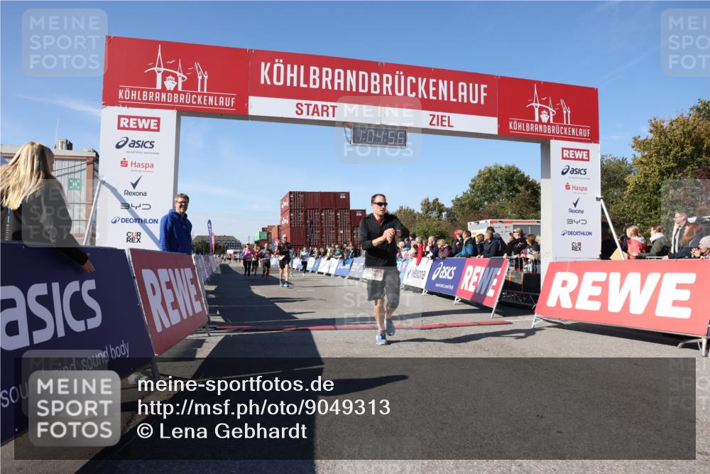 03.10.2025 - Köhlbrandbrückenlauf Lena Gebhardt http://msf.ph/oto/9049313 03.10.2025 13:04:57 Ziel 4061, 4175, 4217, 4240, 4303, 4449, 4751, 5670, 5785, 5849, 5951, 5952, 5968, 6268, 6561, 6716 meine-sportfotos.de