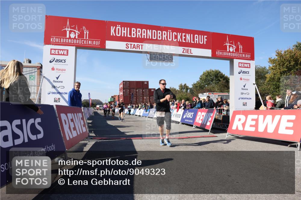 03.10.2025 - Köhlbrandbrückenlauf Lena Gebhardt http://msf.ph/oto/9049323 03.10.2025 13:04:57 Ziel 4061, 4175, 4217, 4240, 4303, 4449, 4751, 5670, 5785, 5849, 5951, 5952, 5968, 6268, 6561, 6716 meine-sportfotos.de