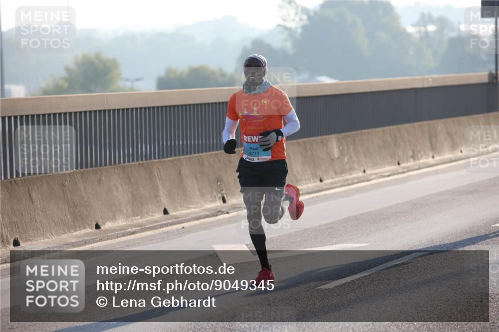 03.10.2025 - Köhlbrandbrückenlauf Lena Gebhardt http://msf.ph/oto/9049345 03.10.2025 09:12:15 Position 1 3714 meine-sportfotos.de