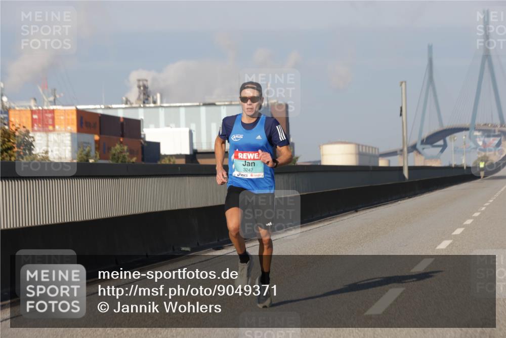 03.10.2025 - Köhlbrandbrückenlauf Jannik Wohlers http://msf.ph/oto/9049371 03.10.2025 09:33:44 Position 3 3247 meine-sportfotos.de