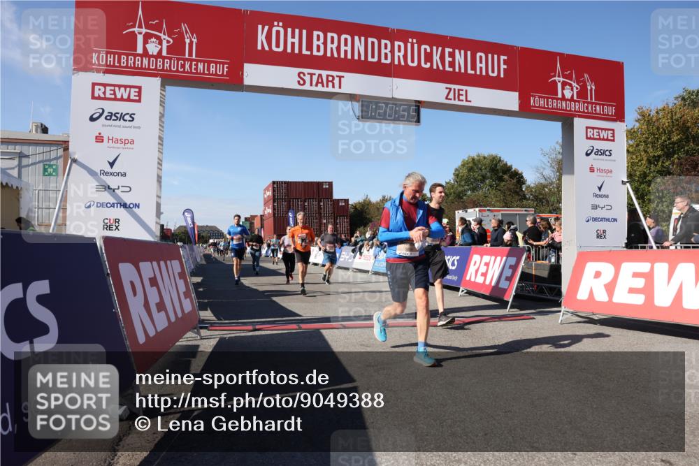 03.10.2025 - Köhlbrandbrückenlauf Lena Gebhardt http://msf.ph/oto/9049388 03.10.2025 13:20:56 Ziel 4709, 4915, 4916, 5006, 5084, 5130, 5156, 5169, 5377, 5480, 5501, 5774, 6296, 6645, 6646, 6648, 6650, 6703, 6780 meine-sportfotos.de
