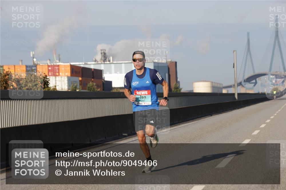 03.10.2025 - Köhlbrandbrückenlauf Jannik Wohlers http://msf.ph/oto/9049406 03.10.2025 09:33:44 Position 3 8247 meine-sportfotos.de