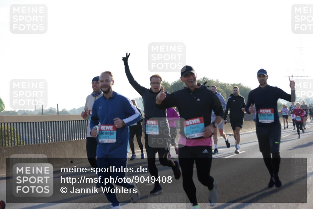 03.10.2025 - Köhlbrandbrückenlauf Jannik Wohlers http://msf.ph/oto/9049408 03.10.2025 09:18:24 Position 3 1675, 1408, 3799 meine-sportfotos.de