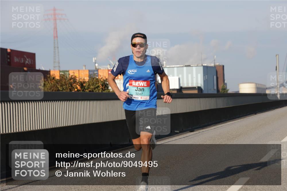 03.10.2025 - Köhlbrandbrückenlauf Jannik Wohlers http://msf.ph/oto/9049495 03.10.2025 09:33:45 Position 3 3247 meine-sportfotos.de