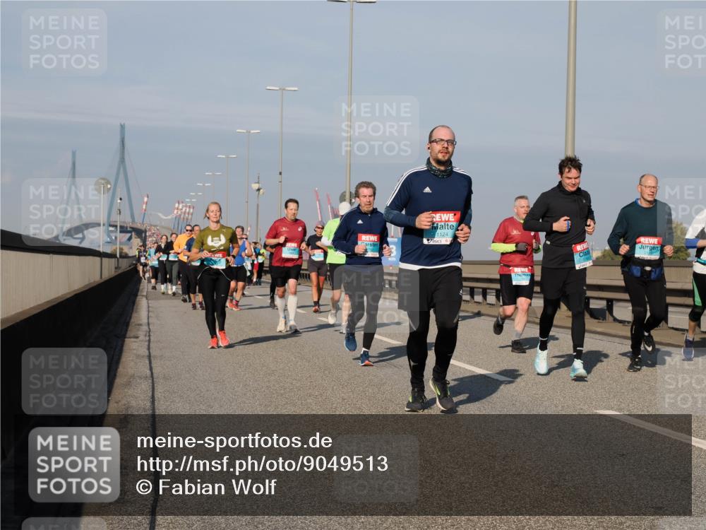 03.10.2025 - Köhlbrandbrückenlauf Fabian Wolf http://msf.ph/oto/9049513 03.10.2025 10:00:59 Position 3 1124 meine-sportfotos.de