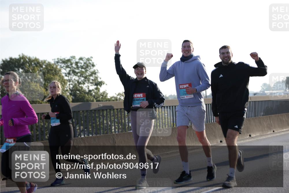 03.10.2025 - Köhlbrandbrückenlauf Jannik Wohlers http://msf.ph/oto/9049617 03.10.2025 09:18:28 Position 3 37, 1487, 378 meine-sportfotos.de