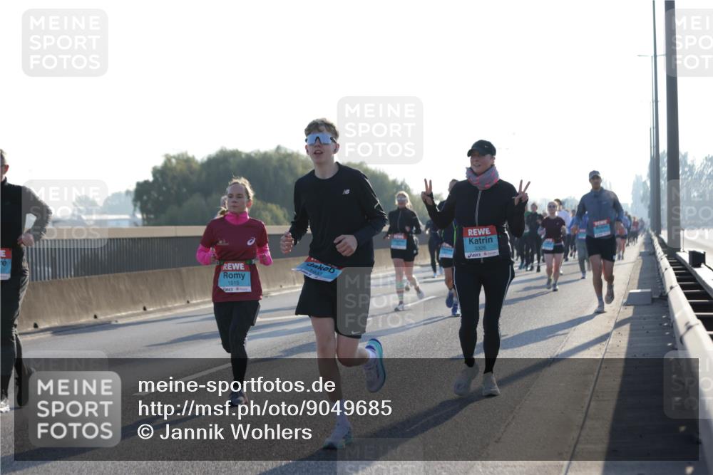 03.10.2025 - Köhlbrandbrückenlauf Jannik Wohlers http://msf.ph/oto/9049685 03.10.2025 09:18:30 Position 3 1515, 1933, 3326 meine-sportfotos.de