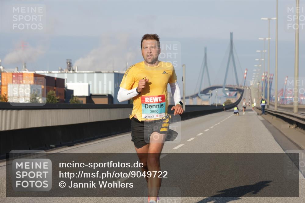 03.10.2025 - Köhlbrandbrückenlauf Jannik Wohlers http://msf.ph/oto/9049722 03.10.2025 09:34:44 Position 3 3590 meine-sportfotos.de