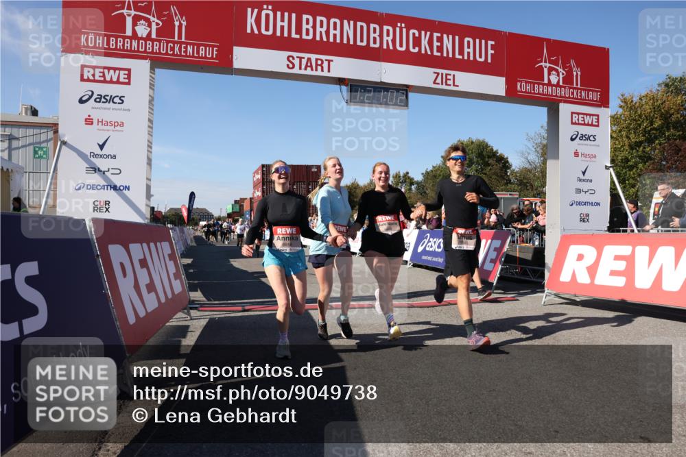 03.10.2025 - Köhlbrandbrückenlauf Lena Gebhardt http://msf.ph/oto/9049738 03.10.2025 13:21:02 Ziel 4680, 4749, 4915, 4916, 5006, 5084, 5130, 5156, 5169, 5363, 5377, 5501, 6282, 6296, 6645, 6646, 6648, 6650, 6756, 6780 meine-sportfotos.de