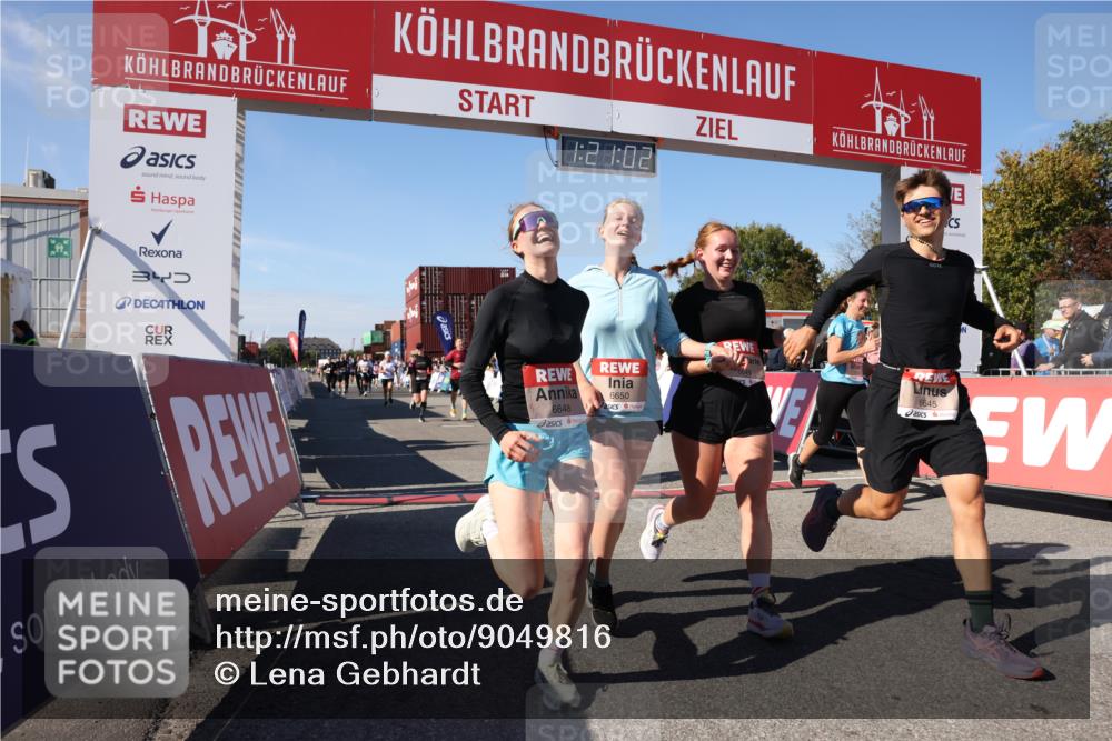 03.10.2025 - Köhlbrandbrückenlauf Lena Gebhardt http://msf.ph/oto/9049816 03.10.2025 13:21:03 Ziel 4680, 4749, 4915, 4916, 5006, 5084, 5130, 5156, 5169, 5363, 5377, 5501, 6282, 6296, 6645, 6646, 6648, 6650, 6756, 6780 meine-sportfotos.de