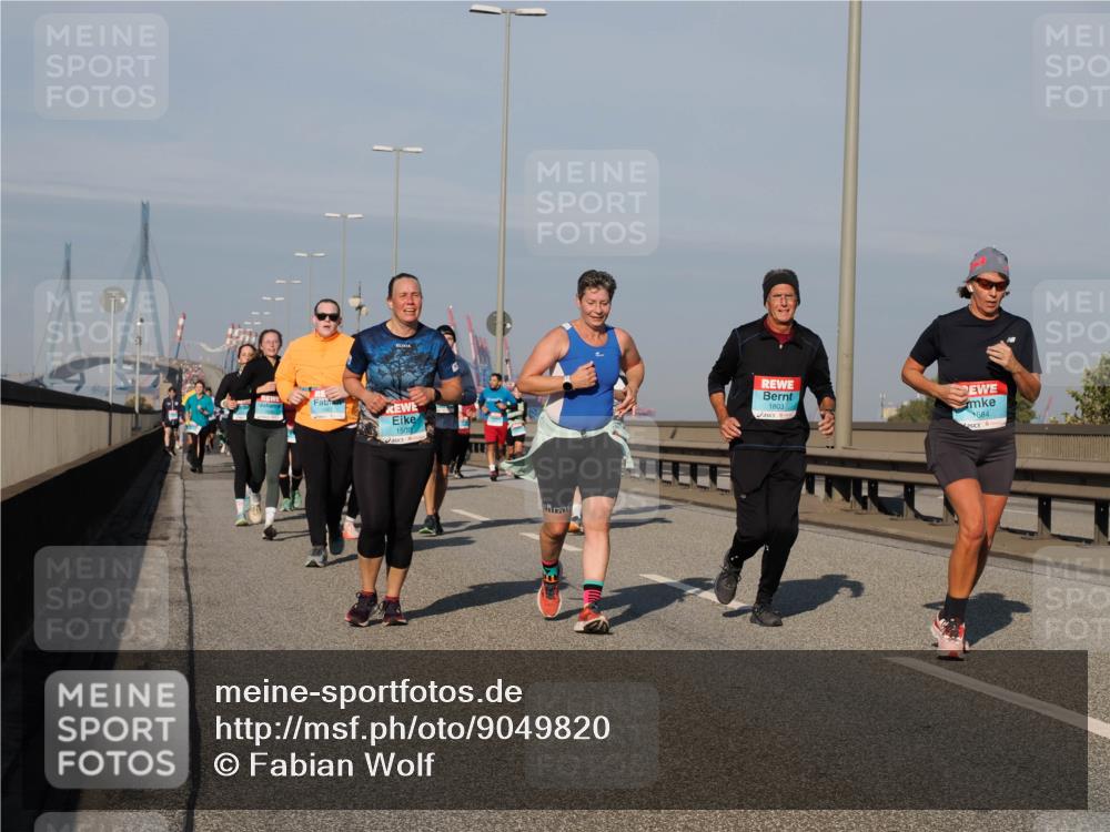 03.10.2025 - Köhlbrandbrückenlauf Fabian Wolf http://msf.ph/oto/9049820 03.10.2025 10:01:07 Position 3 1502, 1803, 684 meine-sportfotos.de