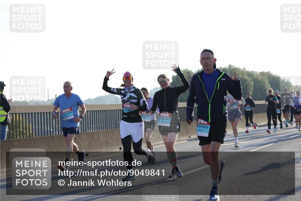 03.10.2025 - Köhlbrandbrückenlauf Jannik Wohlers http://msf.ph/oto/9049841 03.10.2025 09:18:34 Position 3 1636, 1307 meine-sportfotos.de