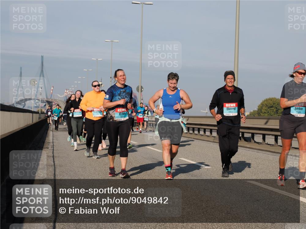 03.10.2025 - Köhlbrandbrückenlauf Fabian Wolf http://msf.ph/oto/9049842 03.10.2025 10:01:07 Position 3 1502, 1803, 1884 meine-sportfotos.de