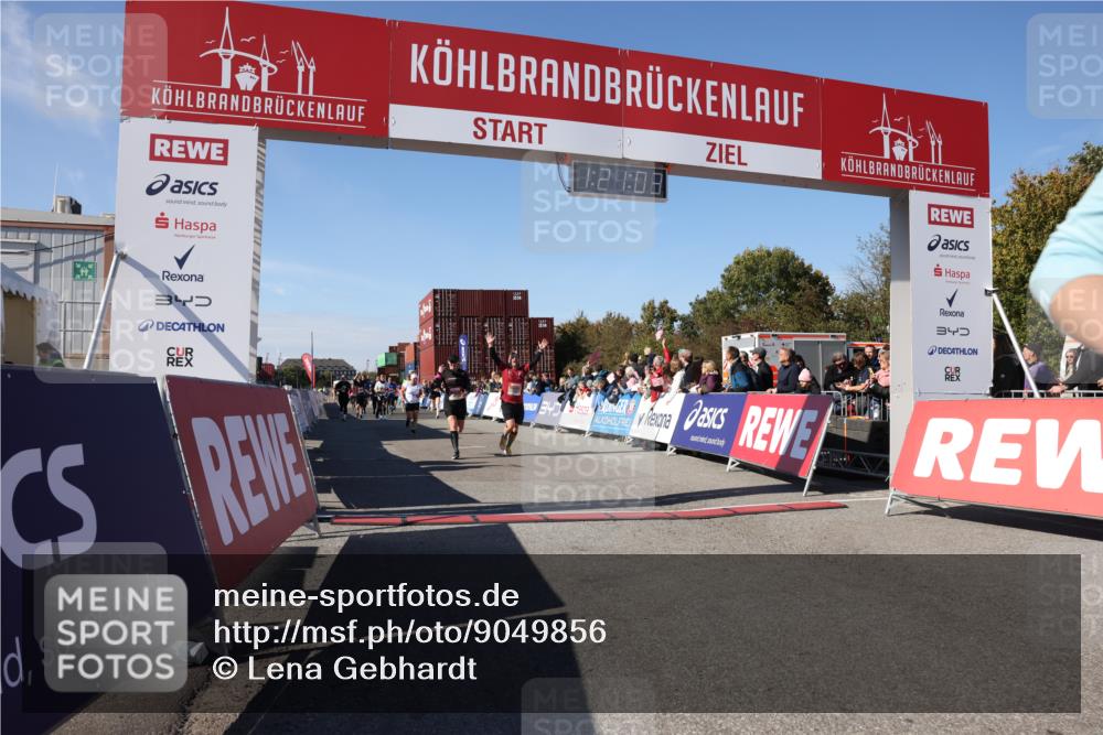 03.10.2025 - Köhlbrandbrückenlauf Lena Gebhardt http://msf.ph/oto/9049856 03.10.2025 13:21:04 Ziel 4680, 4749, 5006, 5084, 5130, 5156, 5169, 5265, 5363, 5377, 5501, 5618, 6282, 6296, 6645, 6646, 6648, 6650, 6756, 6780 meine-sportfotos.de