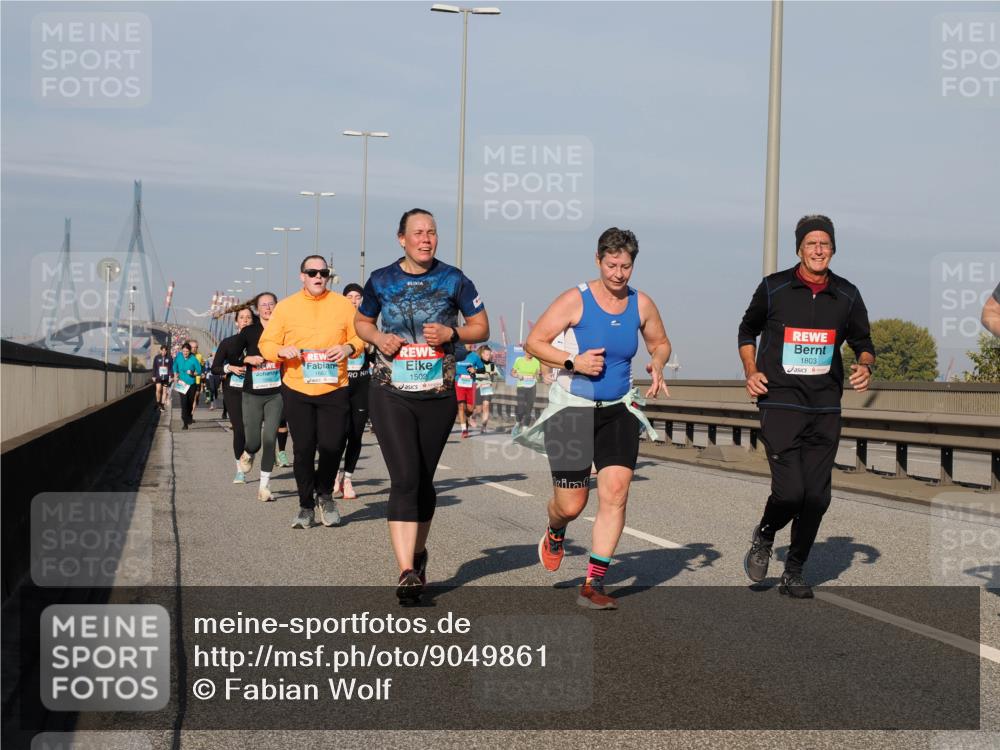 03.10.2025 - Köhlbrandbrückenlauf Fabian Wolf http://msf.ph/oto/9049861 03.10.2025 10:01:07 Position 3 1667, 1502, 1803 meine-sportfotos.de