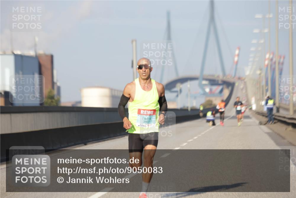 03.10.2025 - Köhlbrandbrückenlauf Jannik Wohlers http://msf.ph/oto/9050083 03.10.2025 09:35:34 Position 3 30, 3807 meine-sportfotos.de