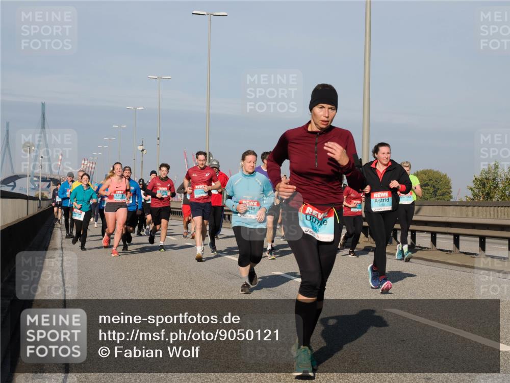 03.10.2025 - Köhlbrandbrückenlauf Fabian Wolf http://msf.ph/oto/9050121 03.10.2025 10:01:14 Position 3 24, 1778 meine-sportfotos.de