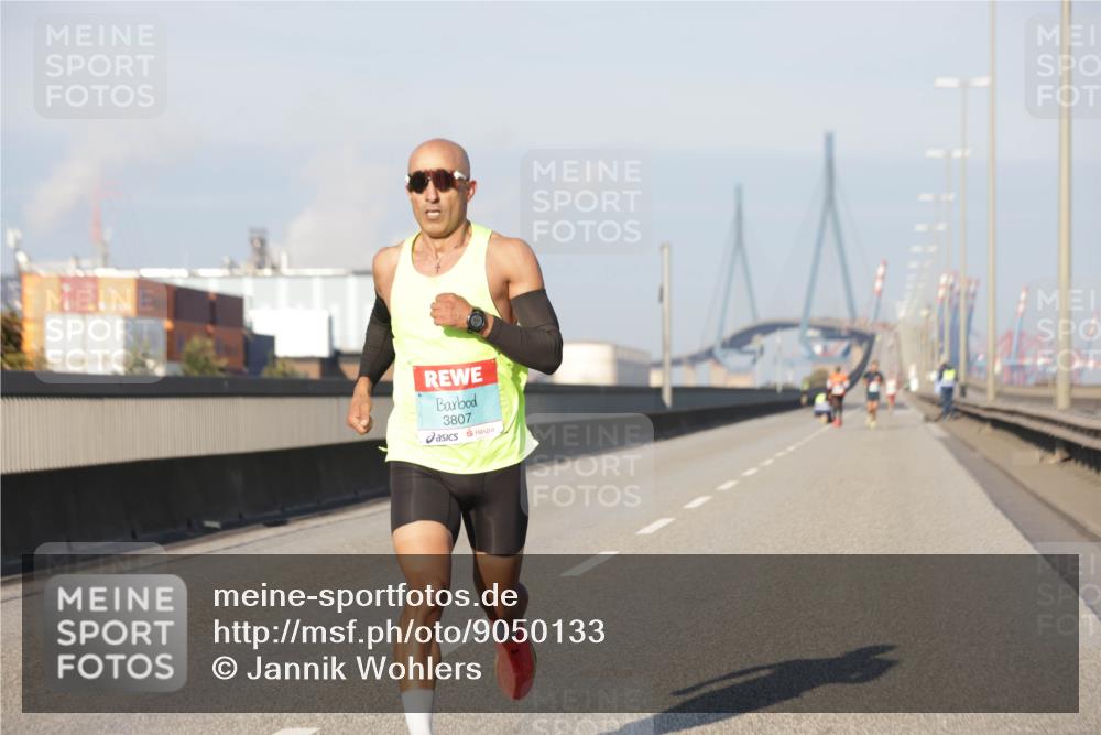 03.10.2025 - Köhlbrandbrückenlauf Jannik Wohlers http://msf.ph/oto/9050133 03.10.2025 09:35:36 Position 3 3807 meine-sportfotos.de