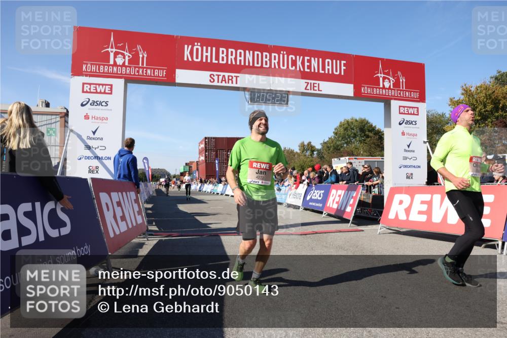 03.10.2025 - Köhlbrandbrückenlauf Lena Gebhardt http://msf.ph/oto/9050143 03.10.2025 13:05:24 Ziel 4011, 4272, 4344, 4390, 4496, 4584, 4877, 5637, 5969, 6041, 6044, 6081 meine-sportfotos.de