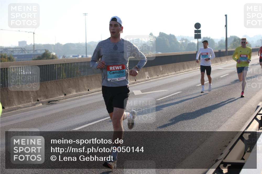 03.10.2025 - Köhlbrandbrückenlauf Lena Gebhardt http://msf.ph/oto/9050144 03.10.2025 09:13:38 Position 1 1174 meine-sportfotos.de