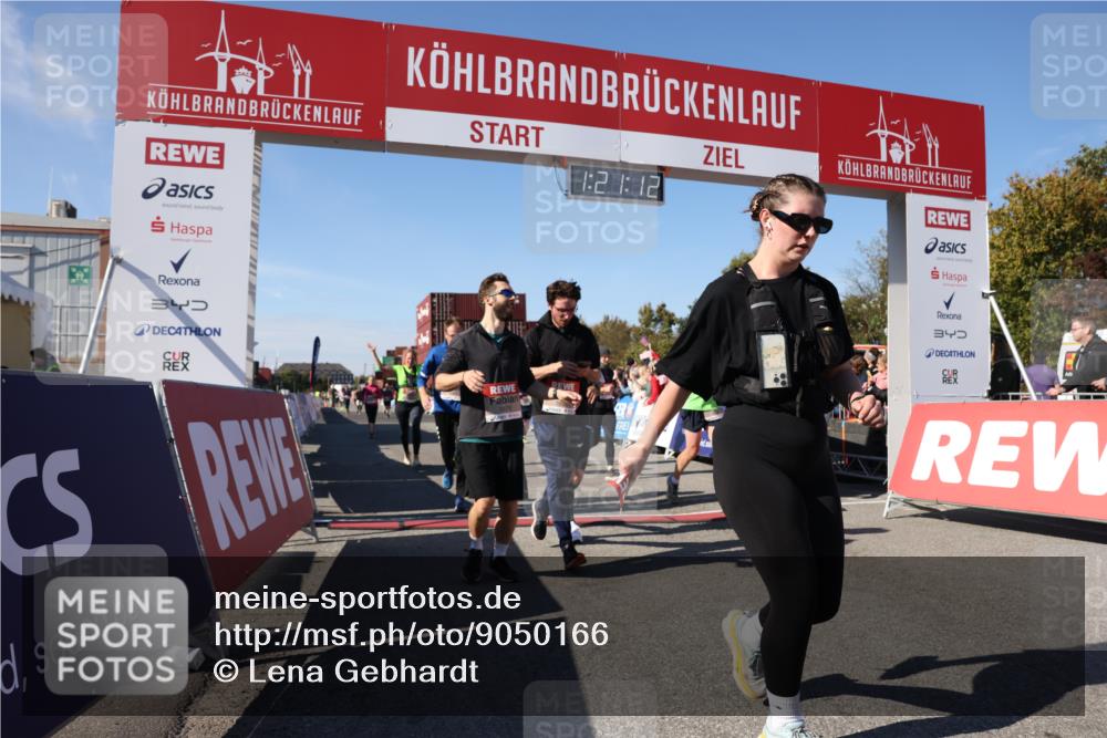 03.10.2025 - Köhlbrandbrückenlauf Lena Gebhardt http://msf.ph/oto/9050166 03.10.2025 13:21:12 Ziel 4363, 4393, 4601, 4680, 4749, 4846, 5265, 5363, 5450, 5618, 5746, 5873, 5878, 5882, 5883, 6262, 6282, 6602, 6756 meine-sportfotos.de