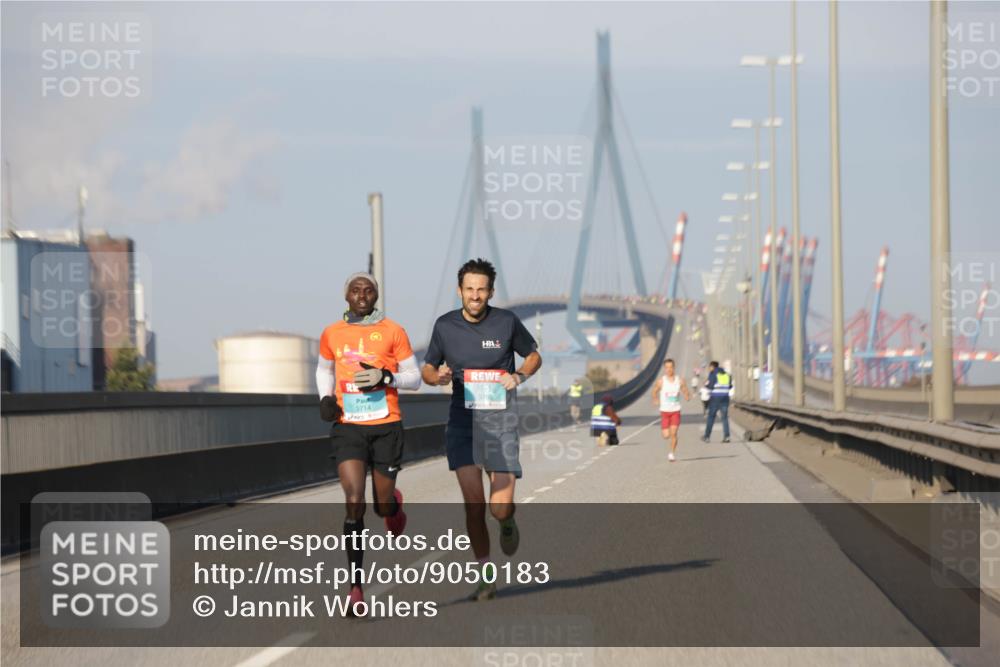 03.10.2025 - Köhlbrandbrückenlauf Jannik Wohlers http://msf.ph/oto/9050183 03.10.2025 09:35:51 Position 3 3714, 3760 meine-sportfotos.de