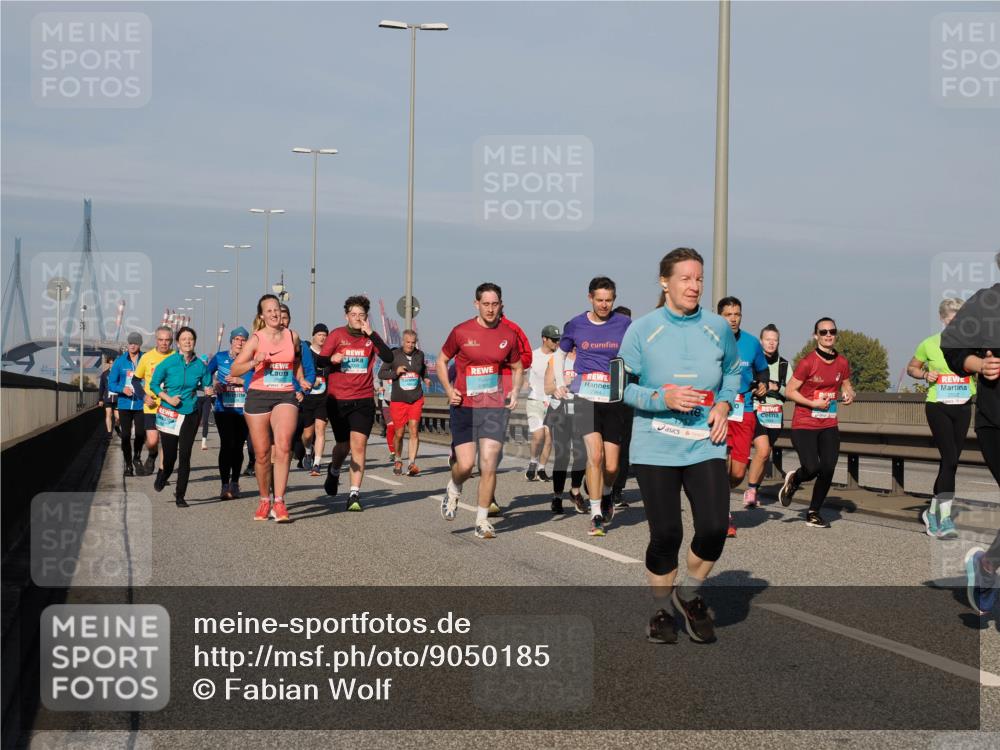 03.10.2025 - Köhlbrandbrückenlauf Fabian Wolf http://msf.ph/oto/9050185 03.10.2025 10:01:16 Position 3  meine-sportfotos.de