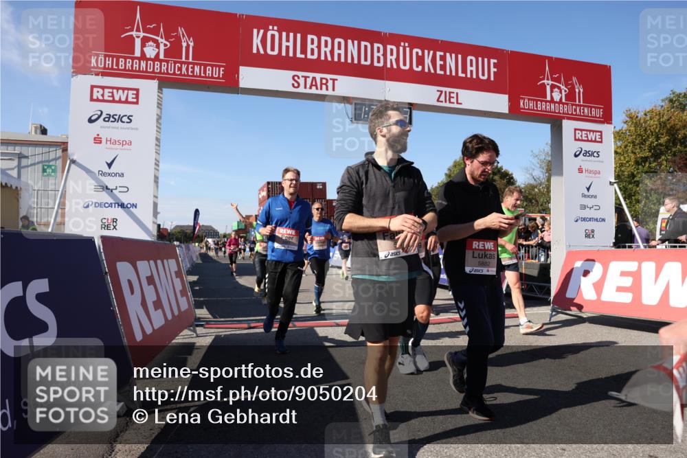 03.10.2025 - Köhlbrandbrückenlauf Lena Gebhardt http://msf.ph/oto/9050204 03.10.2025 13:21:13 Ziel 4363, 4393, 4601, 4680, 4749, 4846, 5265, 5363, 5450, 5618, 5746, 5873, 5878, 5882, 5883, 6262, 6282, 6602, 6756 meine-sportfotos.de